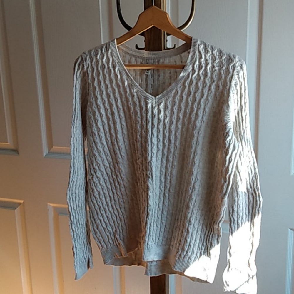 Sonoma v neck cable knit sweater